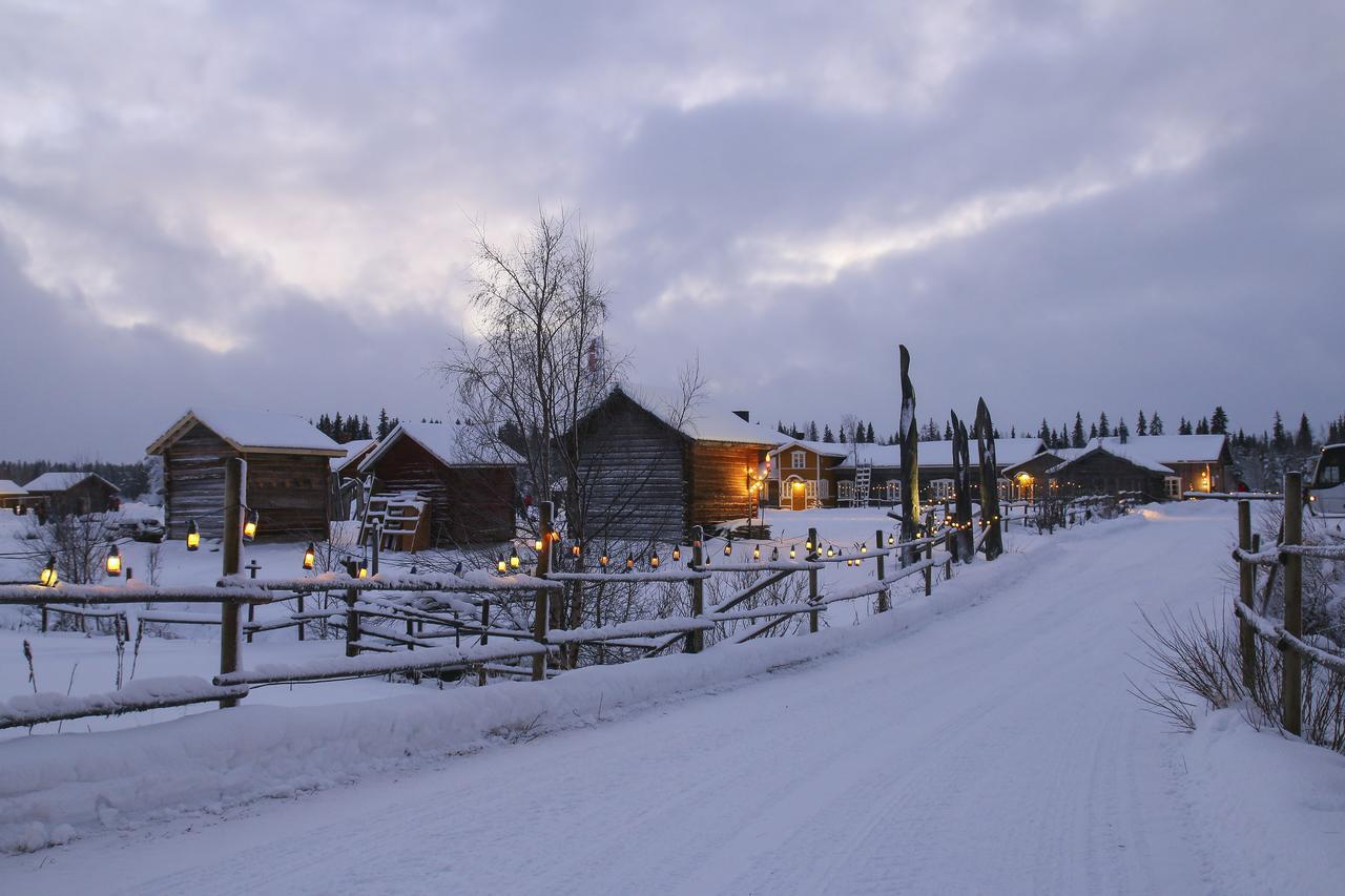 Elves Village Hotel Kongas Exterior photo